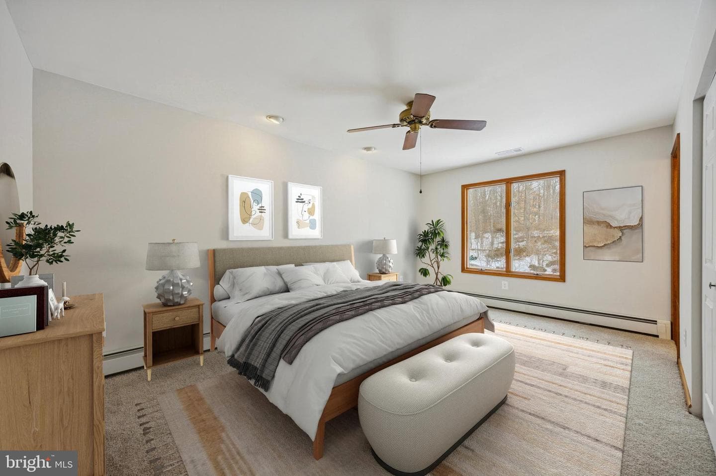 105 Susans Lane photo 11