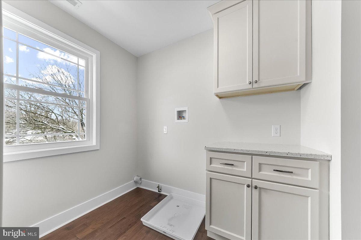 3340 Jeffrey Drive photo 34