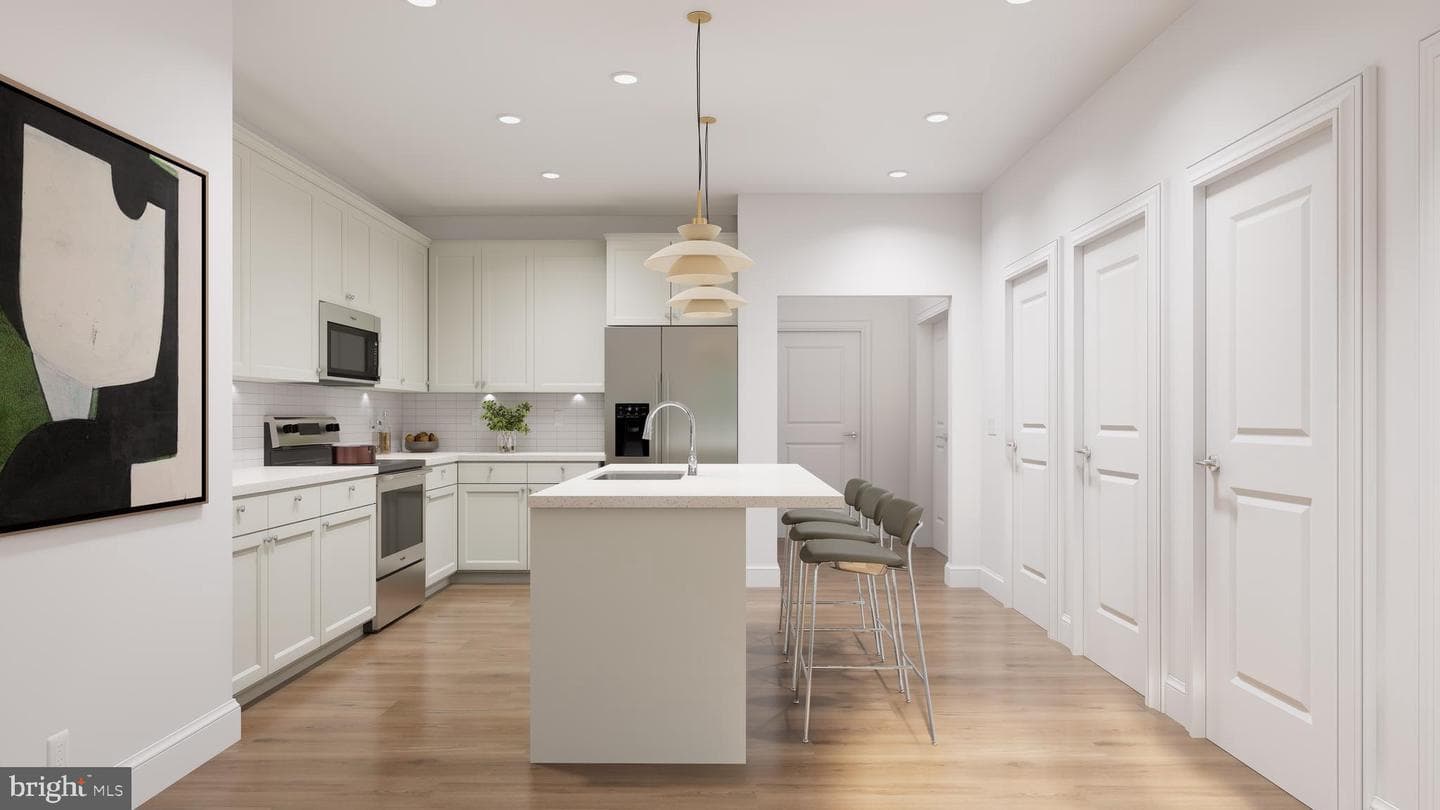 421 Washington Street #212 Firestone photo 3