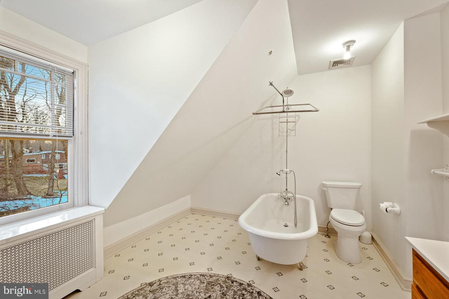 1250 Ashbourne Road photo 34