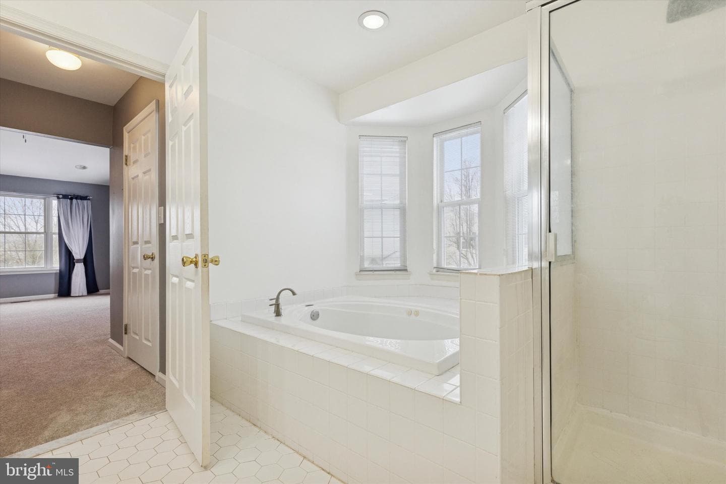 711 Bayonet Court photo 22