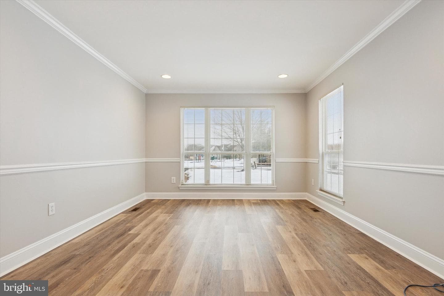 711 Bayonet Court photo 5