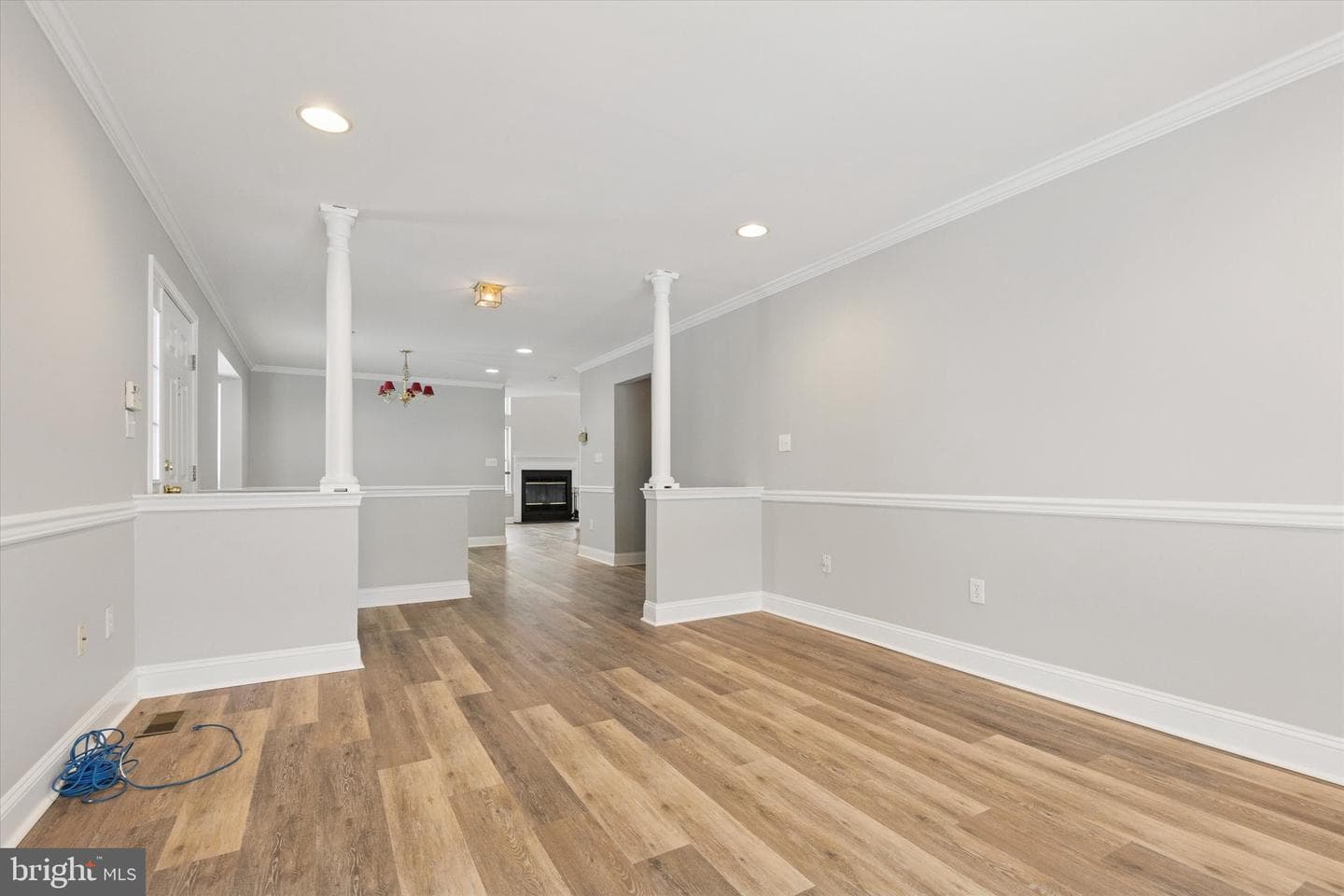 711 Bayonet Court photo 6