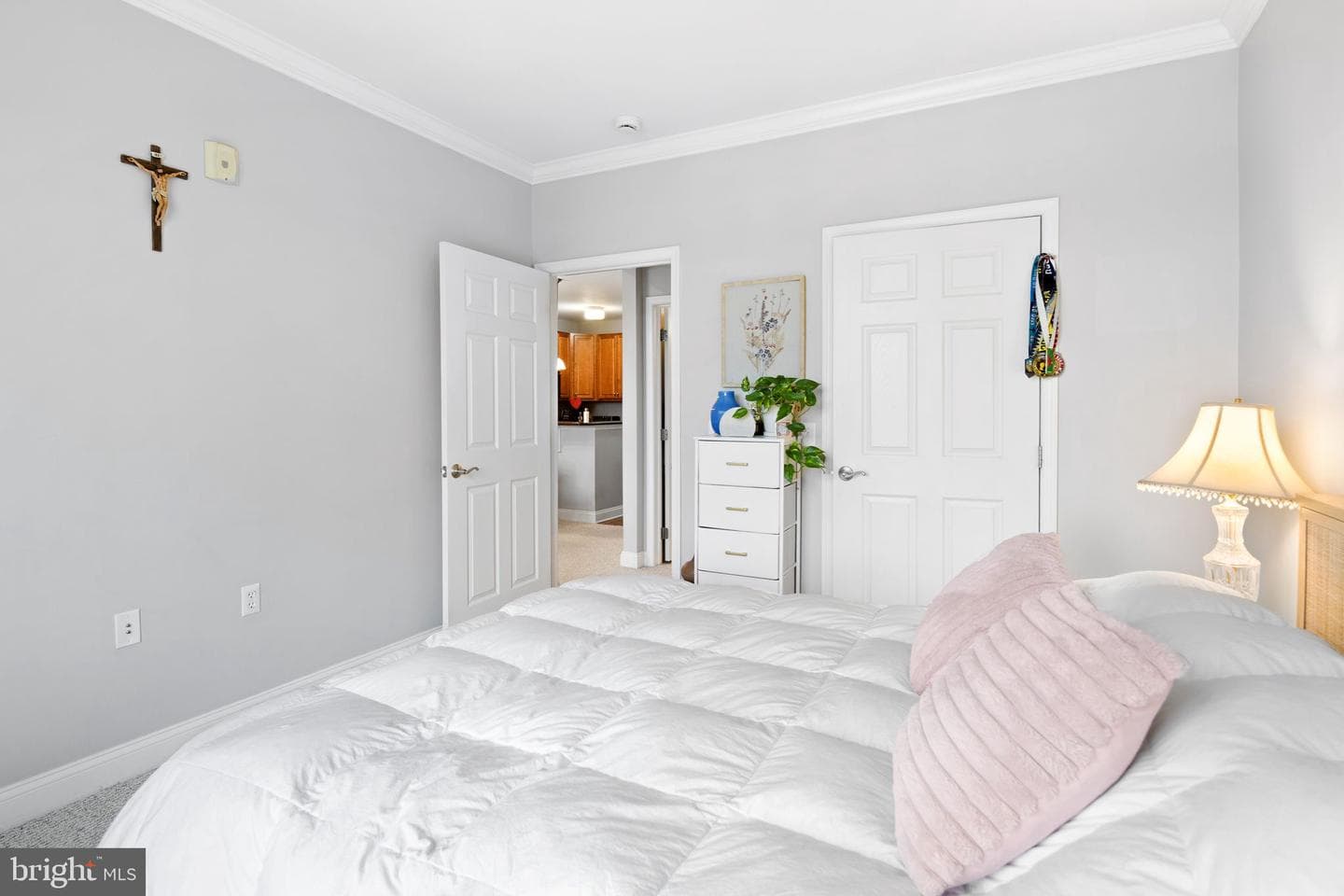 300 W Elm Street #2320 photo 12