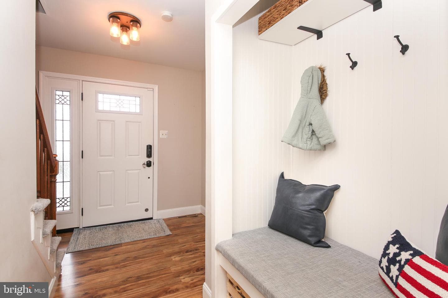 1148 Independence Way photo 3
