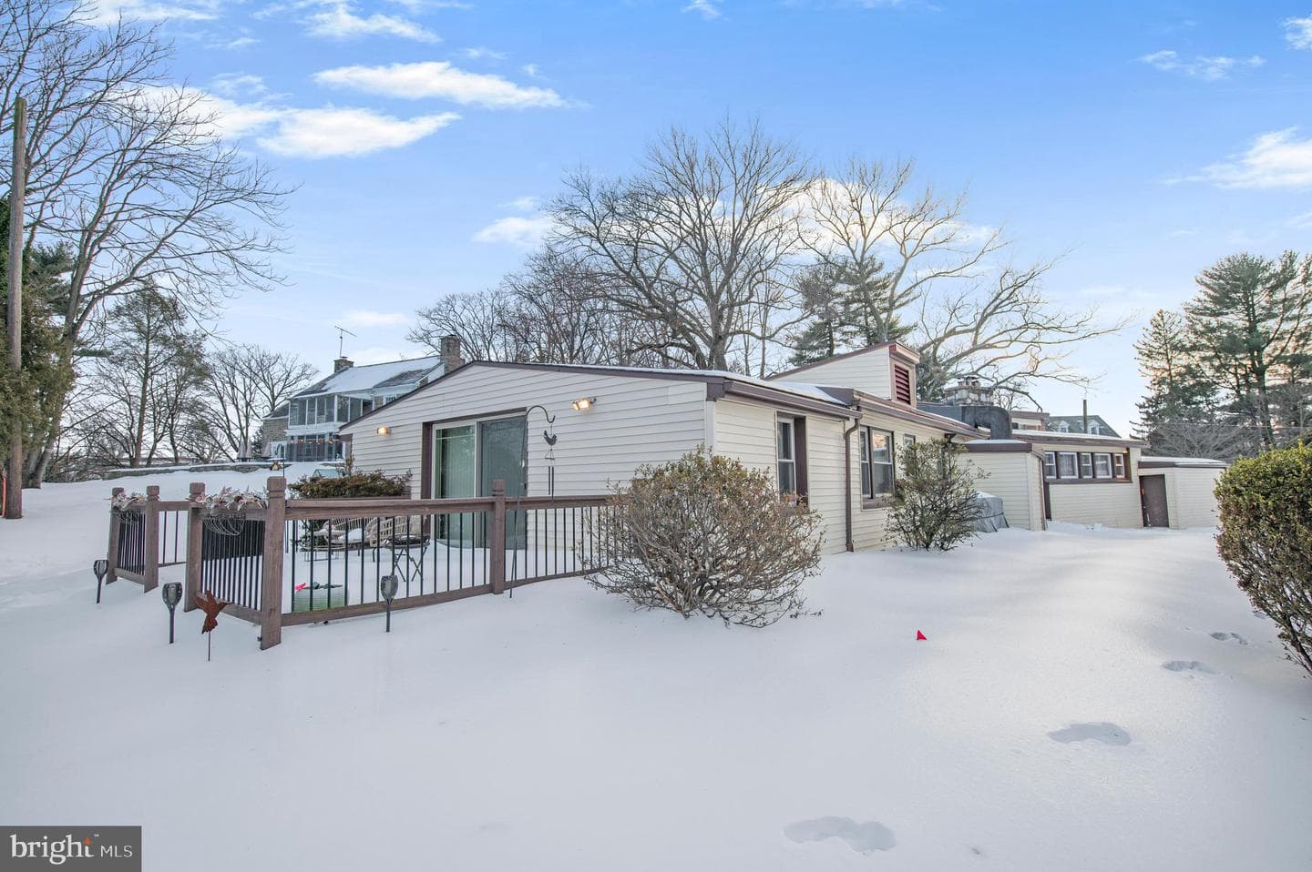 2409 Ashbourne Road photo 31