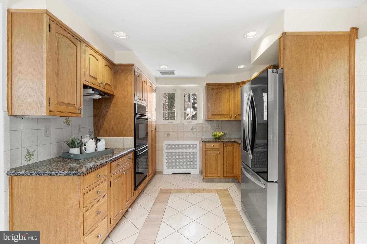 13 E Newfield Way photo 25