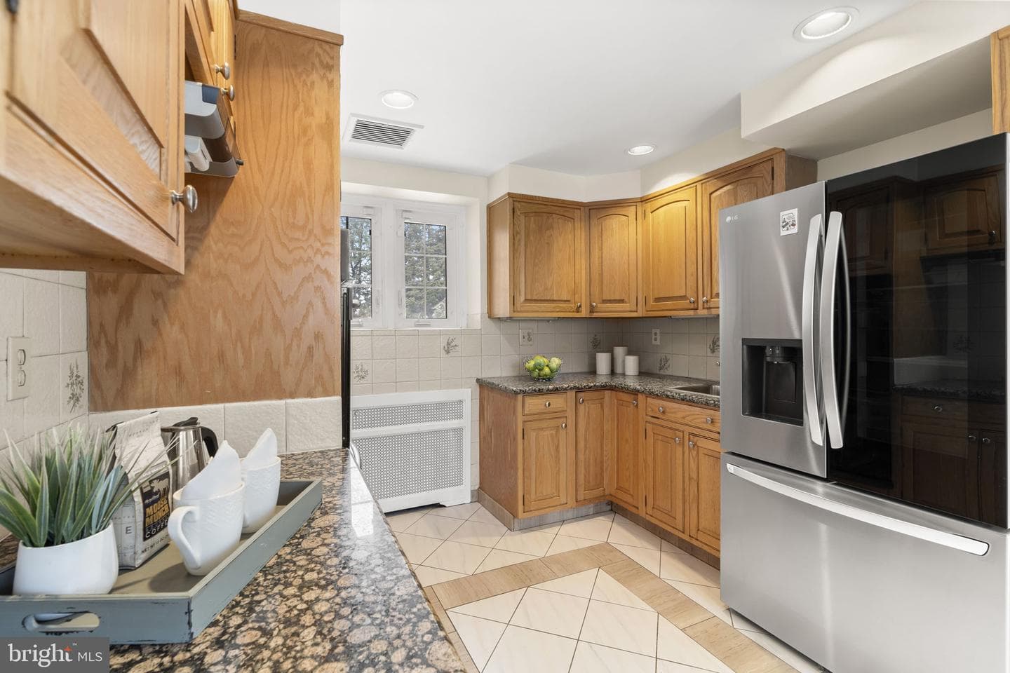 13 E Newfield Way photo 29
