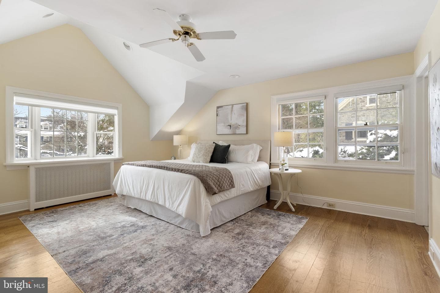 13 E Newfield Way photo 48