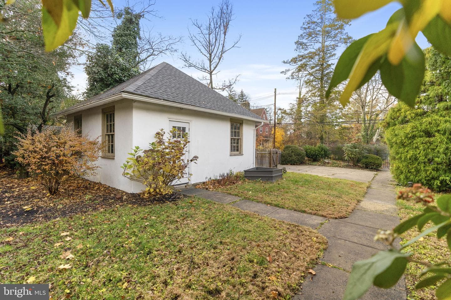 13 E Newfield Way photo 74