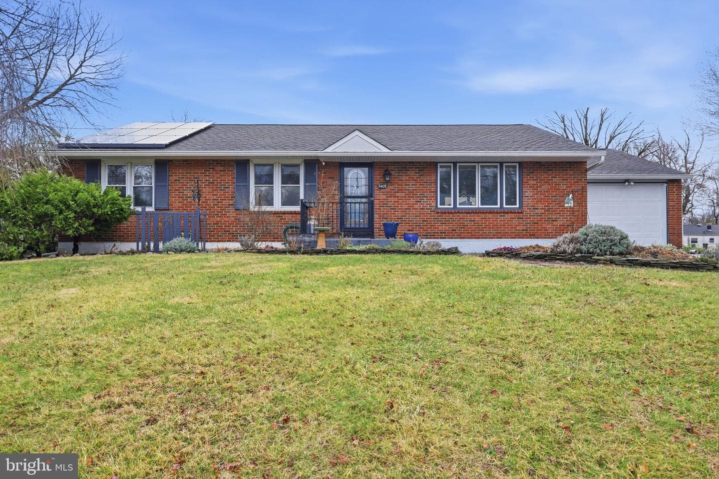 2409 Parkside Avenue photo 2