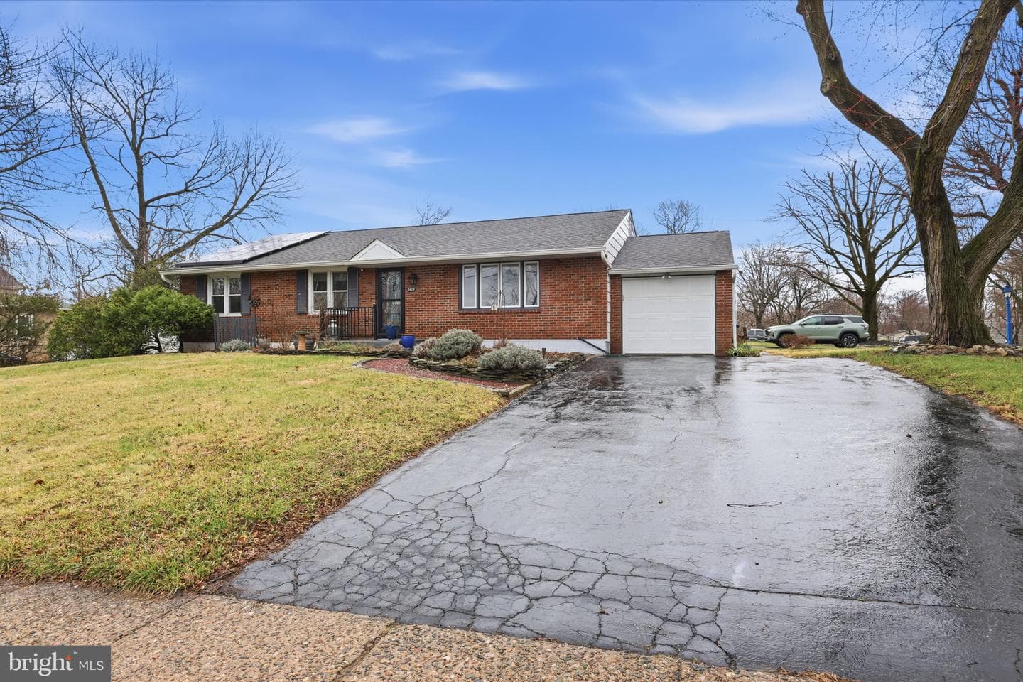 2409 Parkside Avenue photo 4