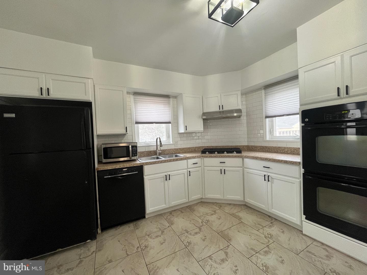 320 South Street photo 16