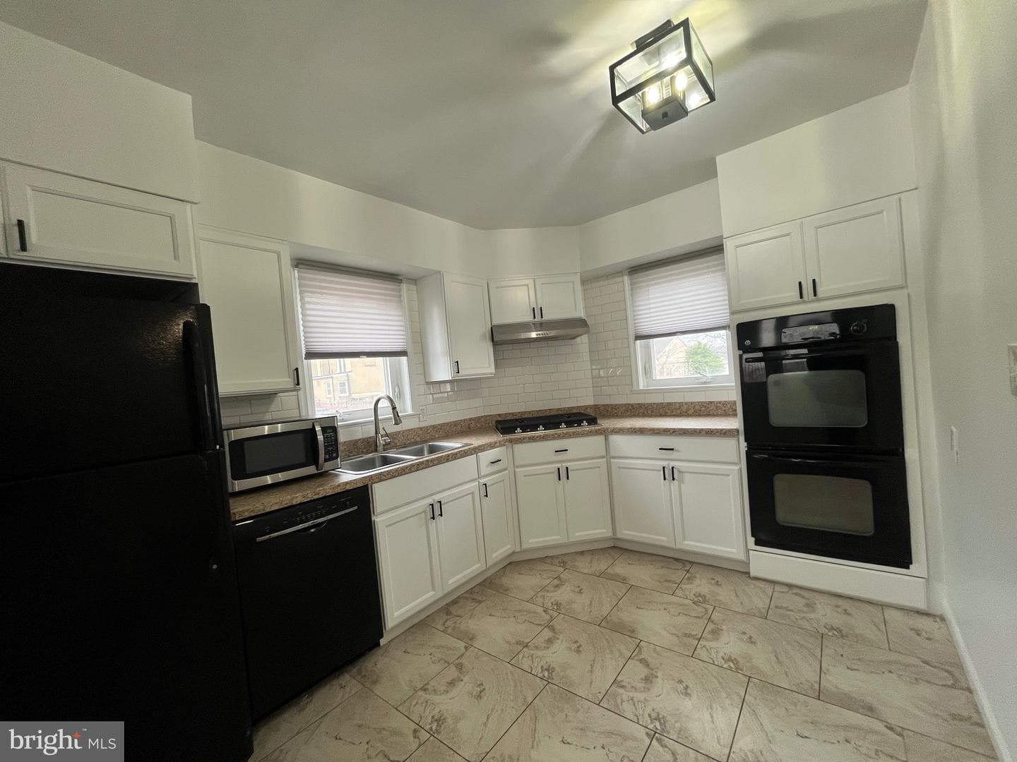320 South Street photo 17
