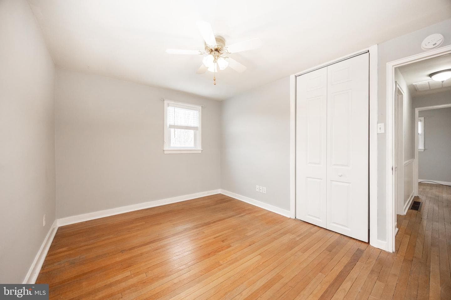 746 N Hanover Street photo 16