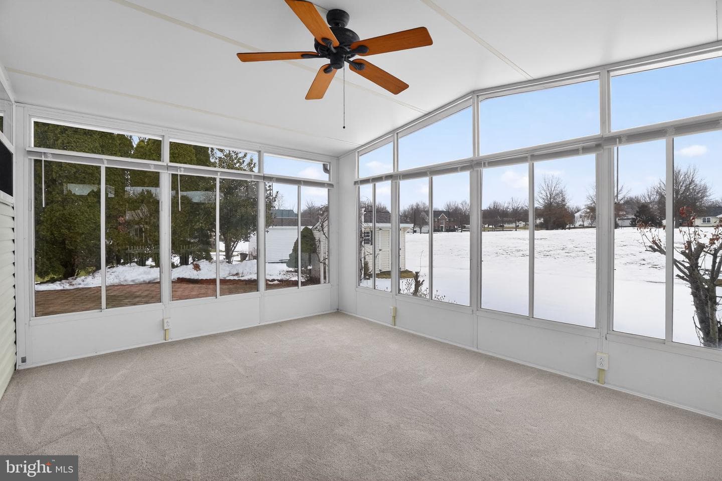 329 Morgan Way photo 13