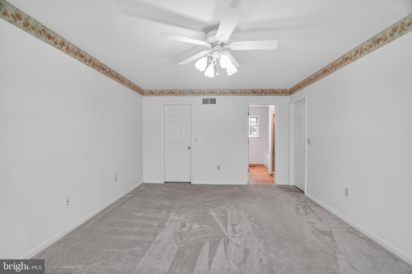 329 Morgan Way photo 18