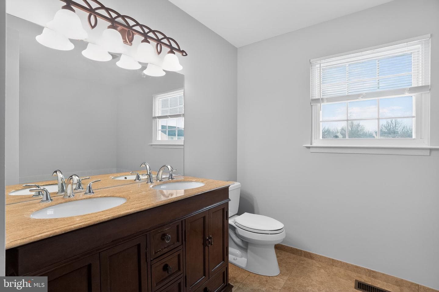 329 Morgan Way photo 19
