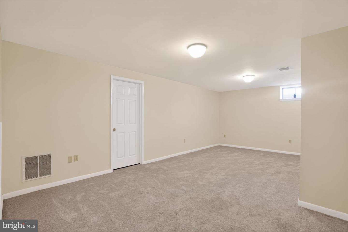 329 Morgan Way photo 32