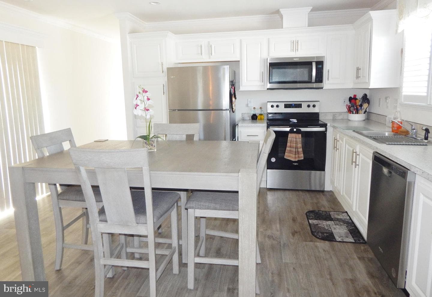 124 Parkside Court photo 5