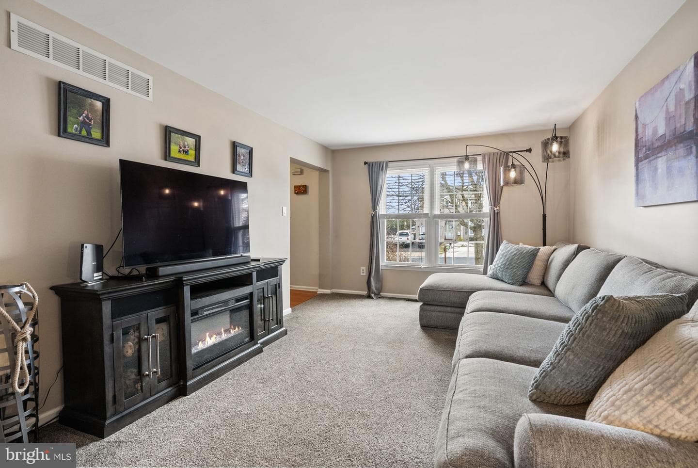 120 Fox Hunt Drive photo 10