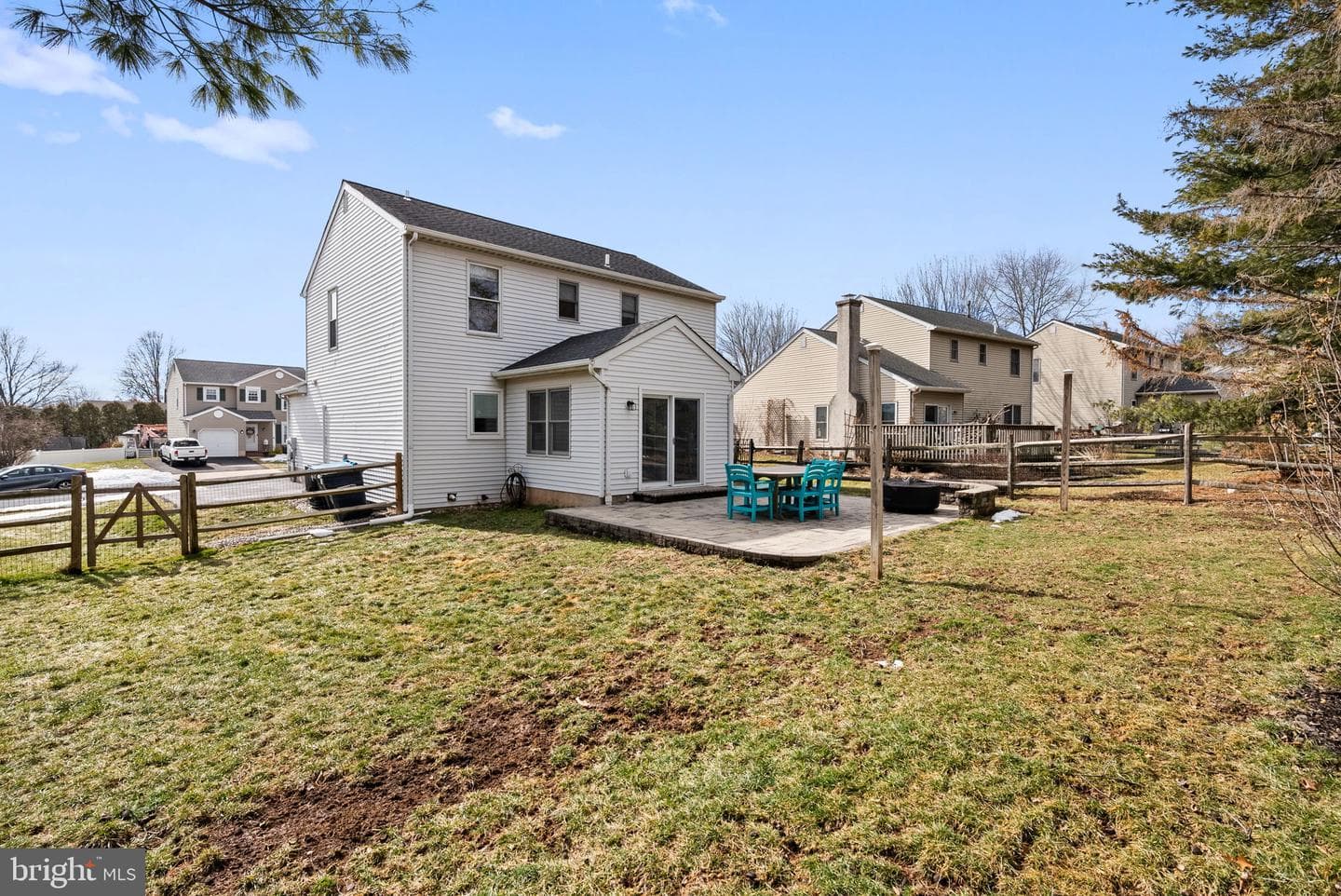 120 Fox Hunt Drive photo 35
