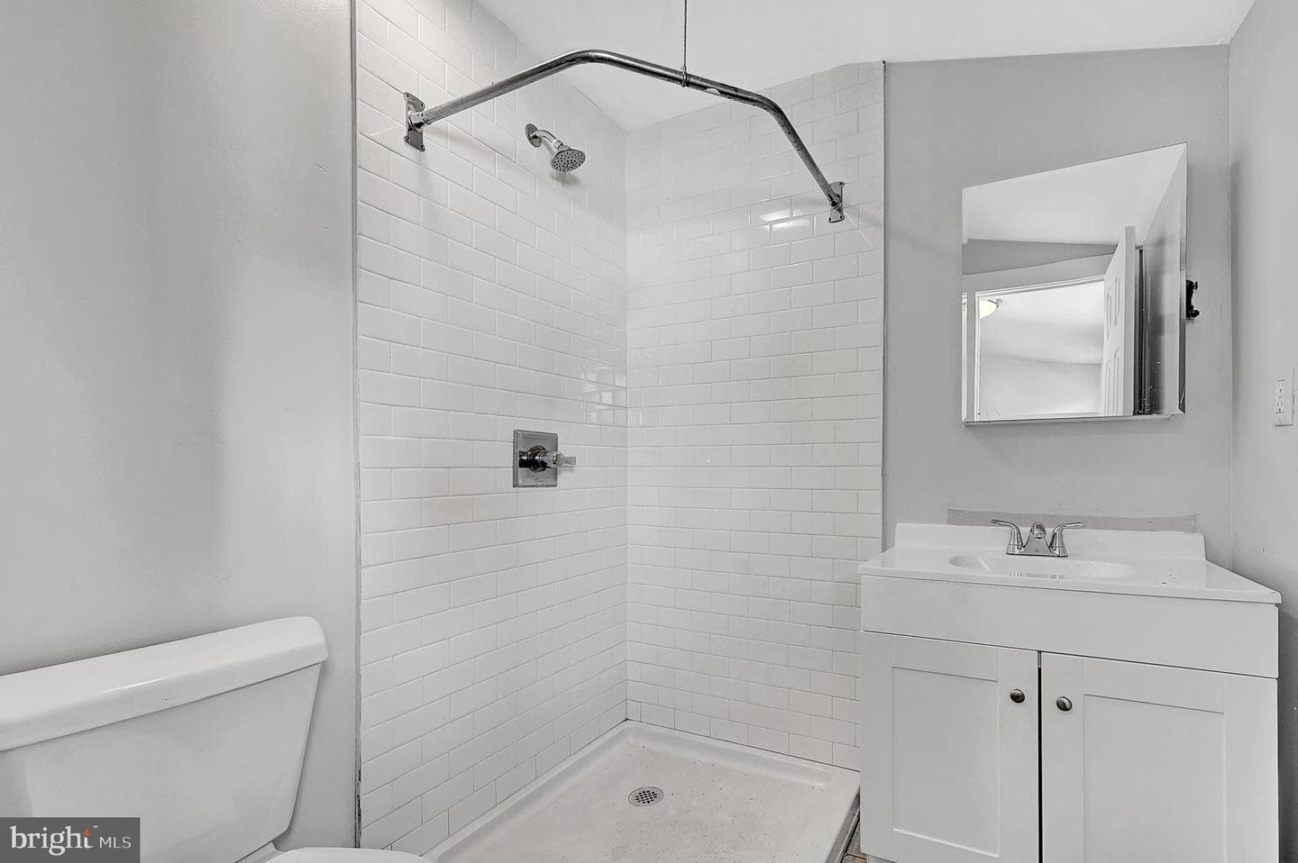 105 W Wood Street photo 21