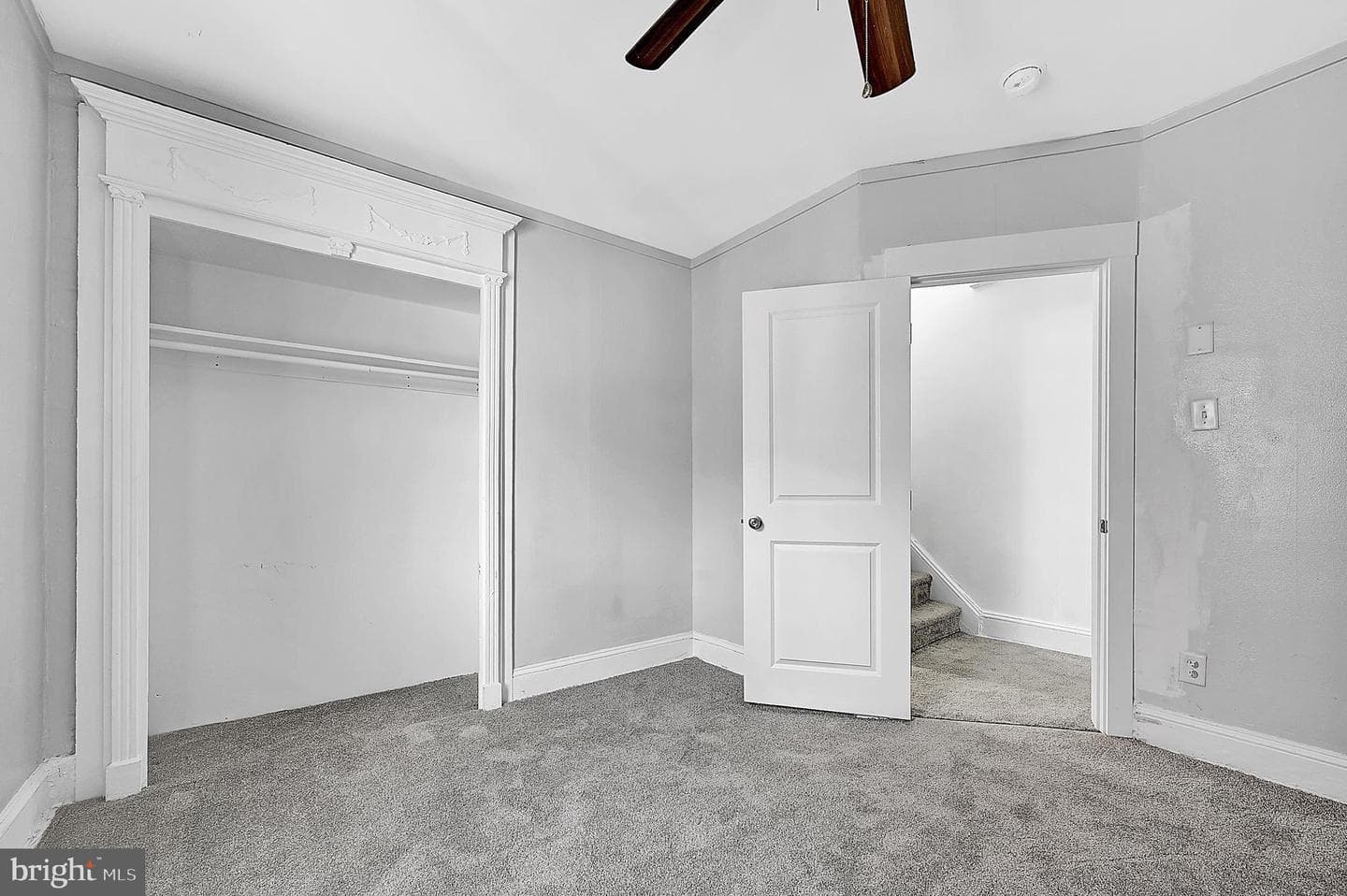 105 W Wood Street photo 32
