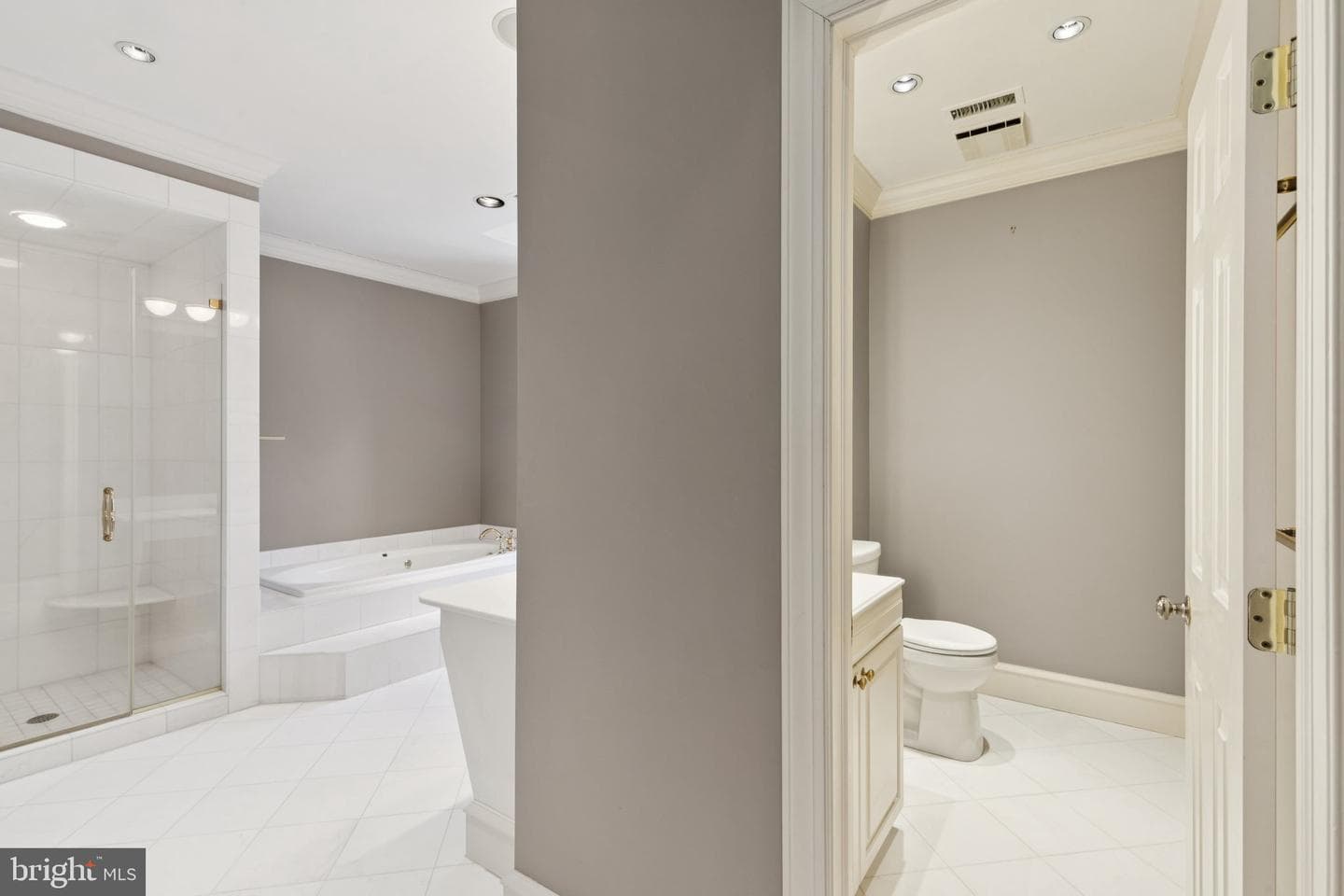 821 Oxford Crest photo 21