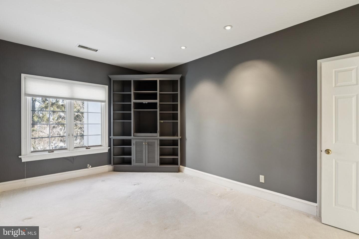 821 Oxford Crest photo 25