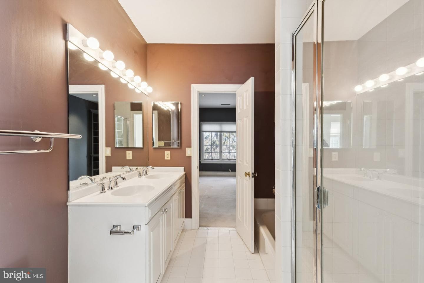 821 Oxford Crest photo 27