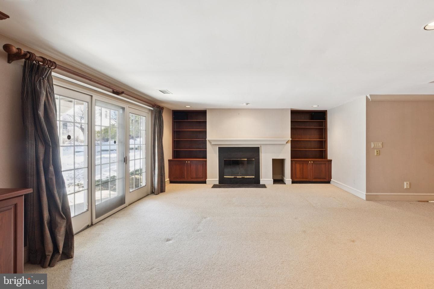 821 Oxford Crest photo 28