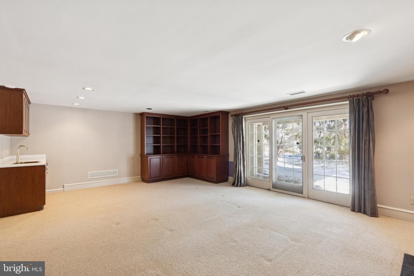 821 Oxford Crest photo 29