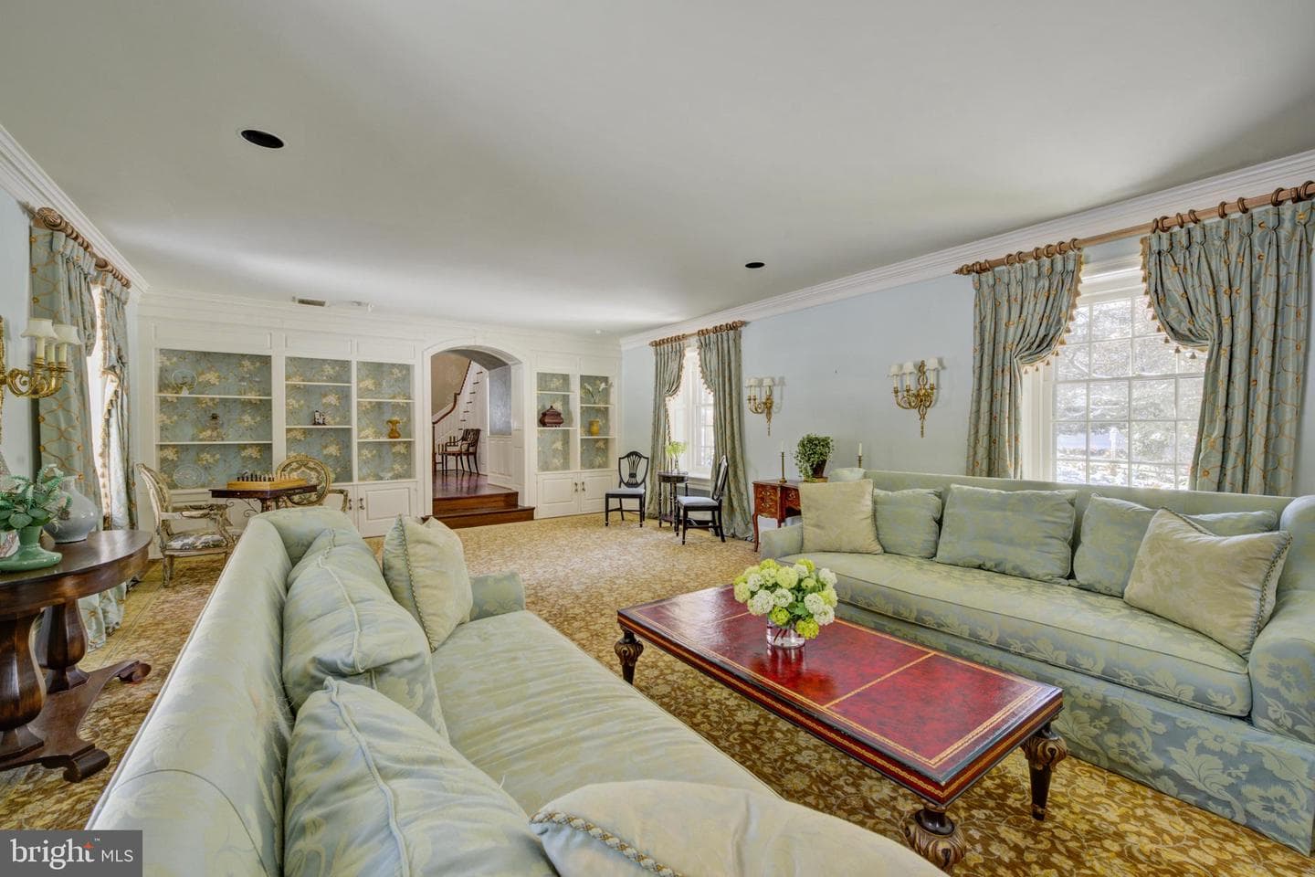 435 Garden Lane photo 7