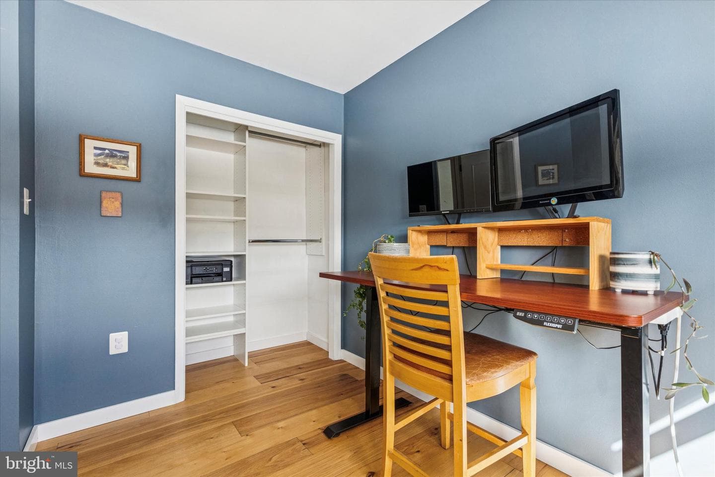 360 Maple Avenue photo 17