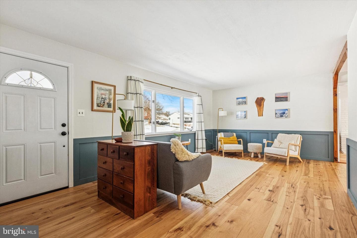 360 Maple Avenue photo 3