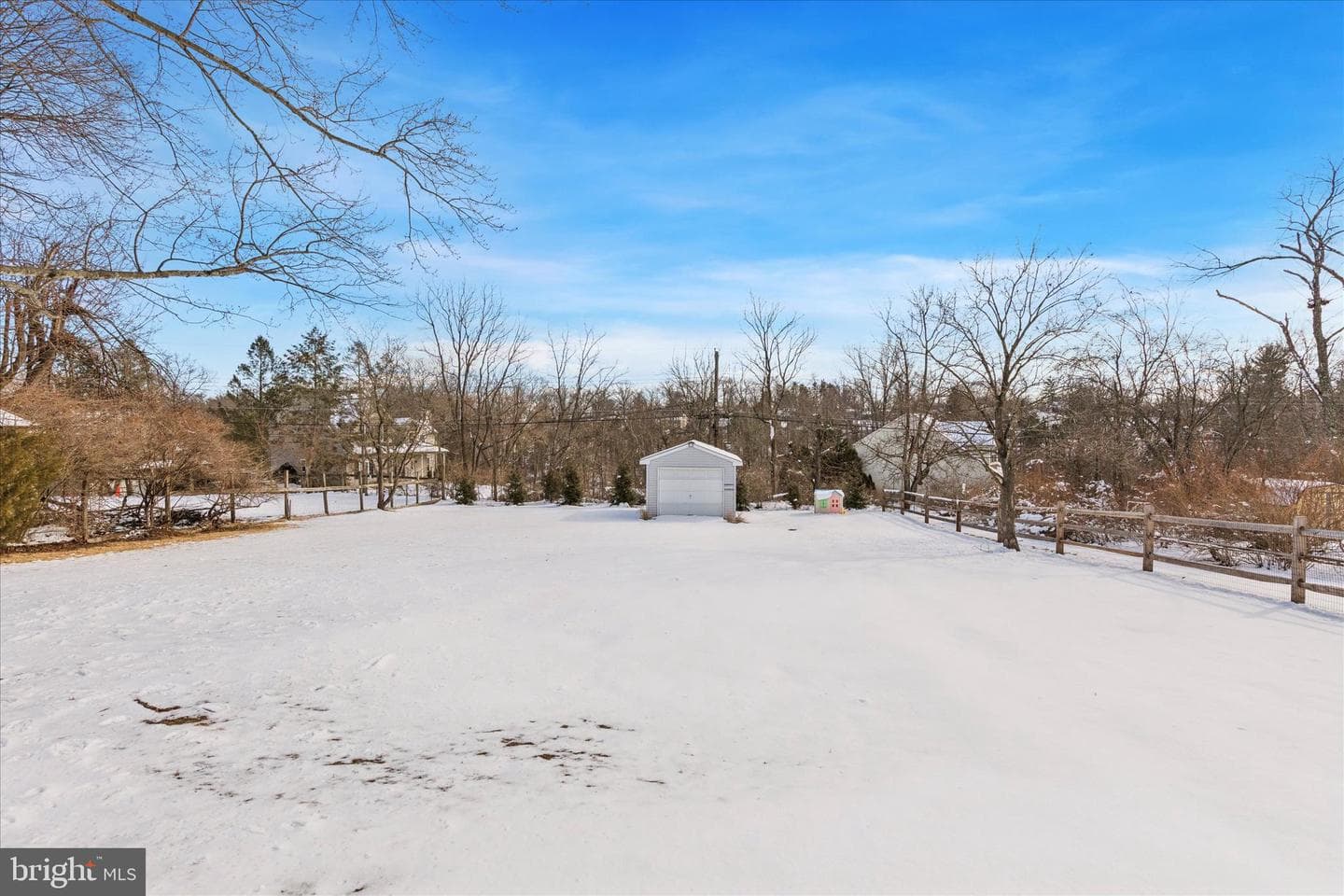 360 Maple Avenue photo 33