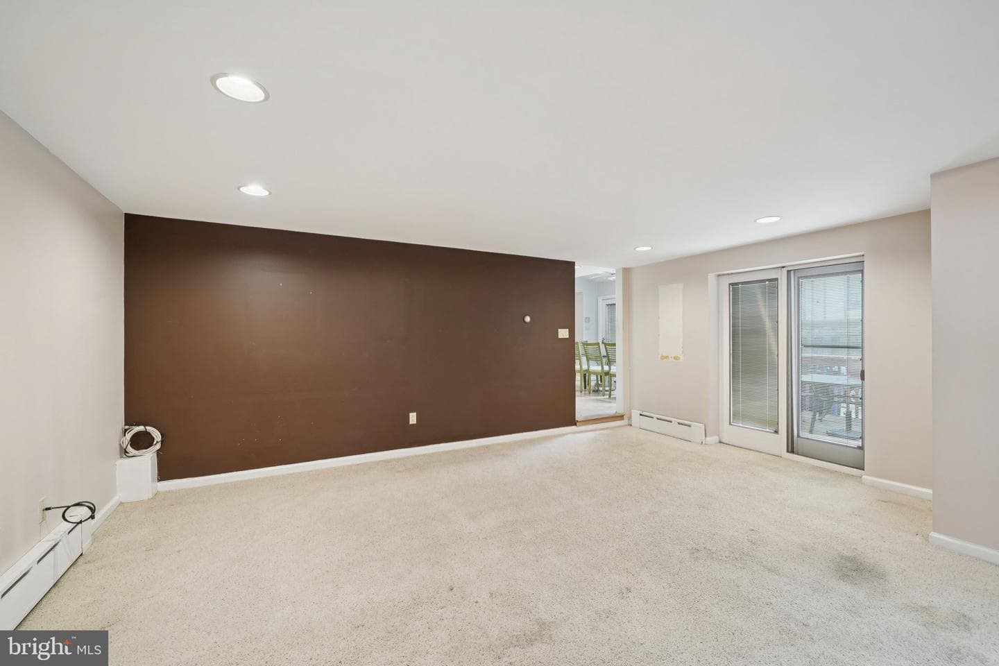 411 Lodges Lane photo 24