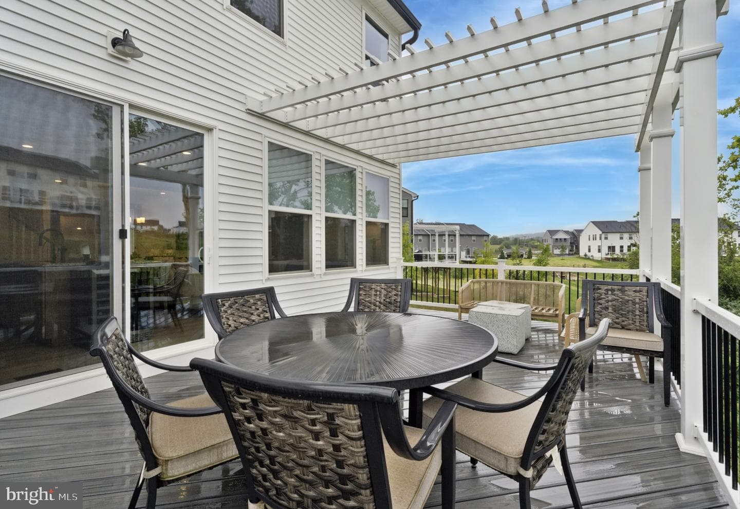 211 Lilac Street photo 17