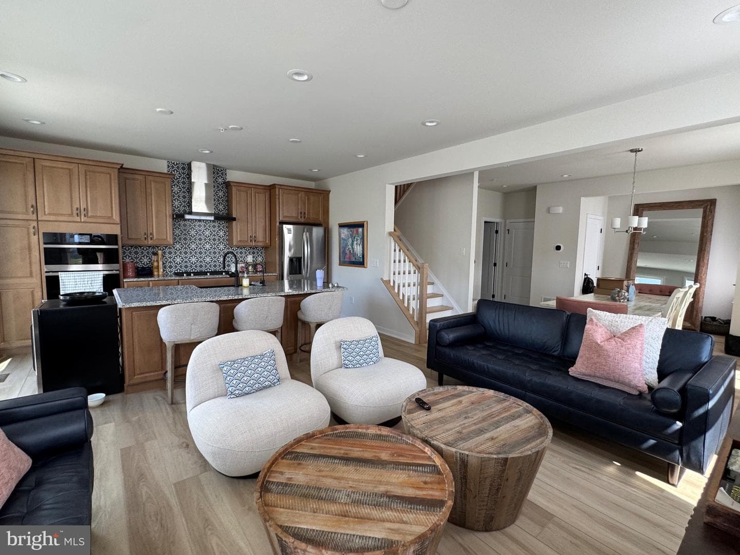 211 Lilac Street photo 4