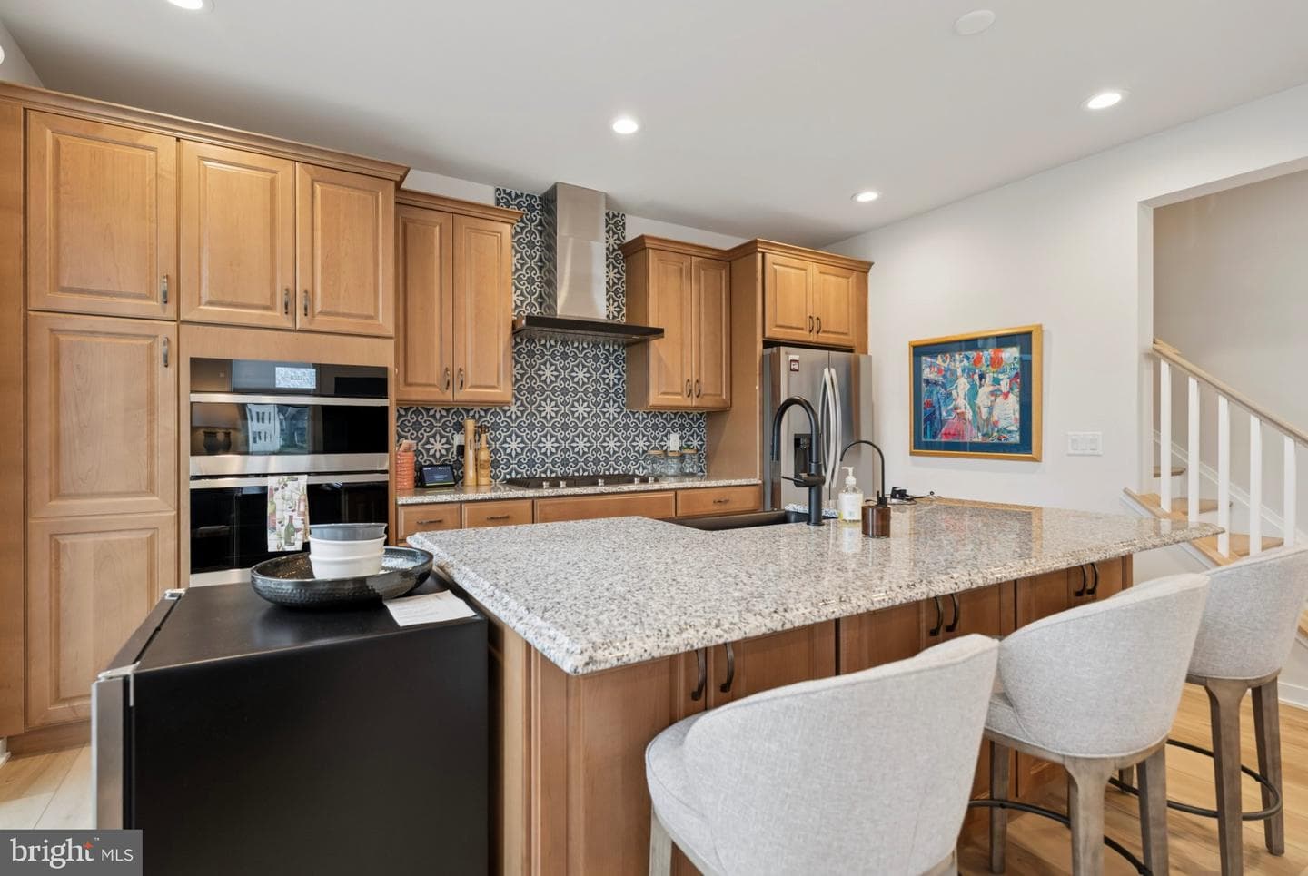 211 Lilac Street photo 5