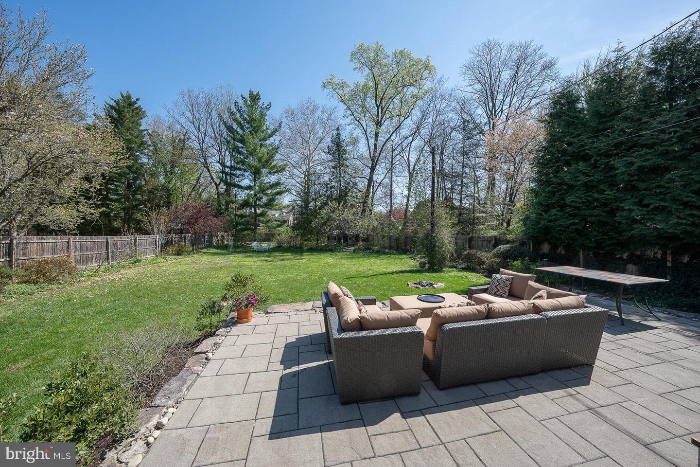 421 Wister Road photo 44