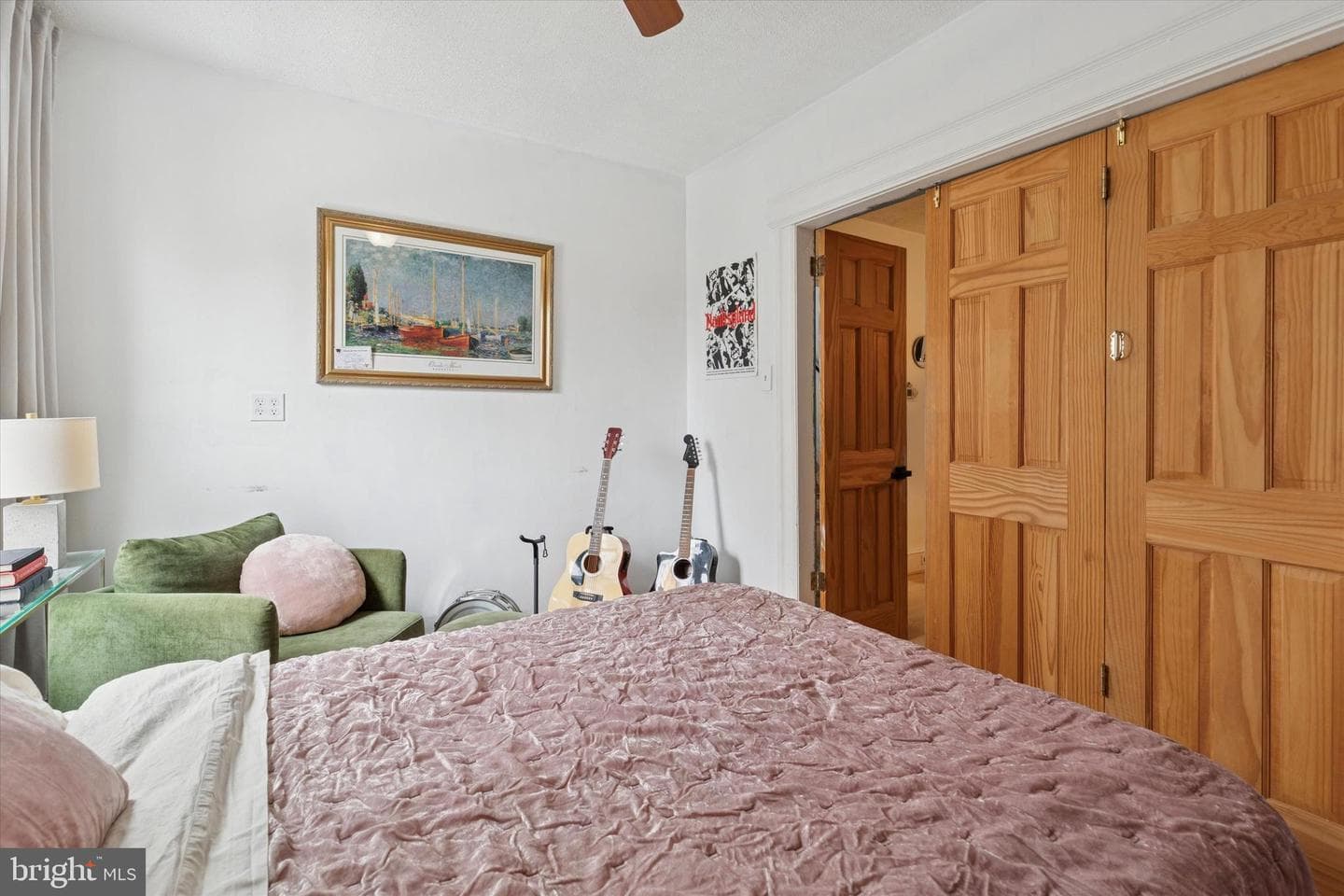 236 Ashland Avenue photo 13