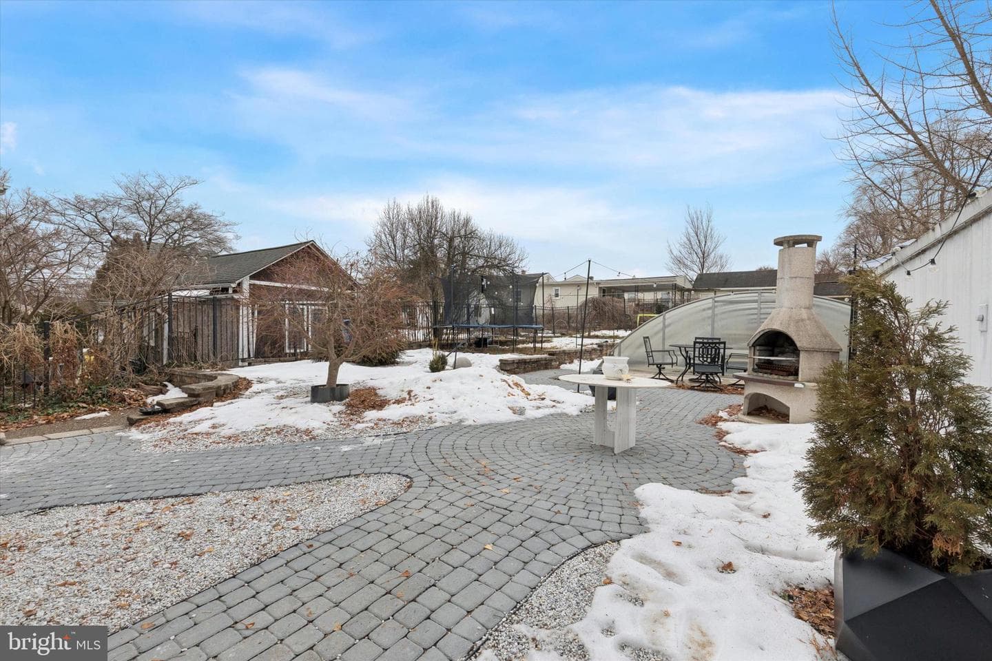 236 Ashland Avenue photo 2