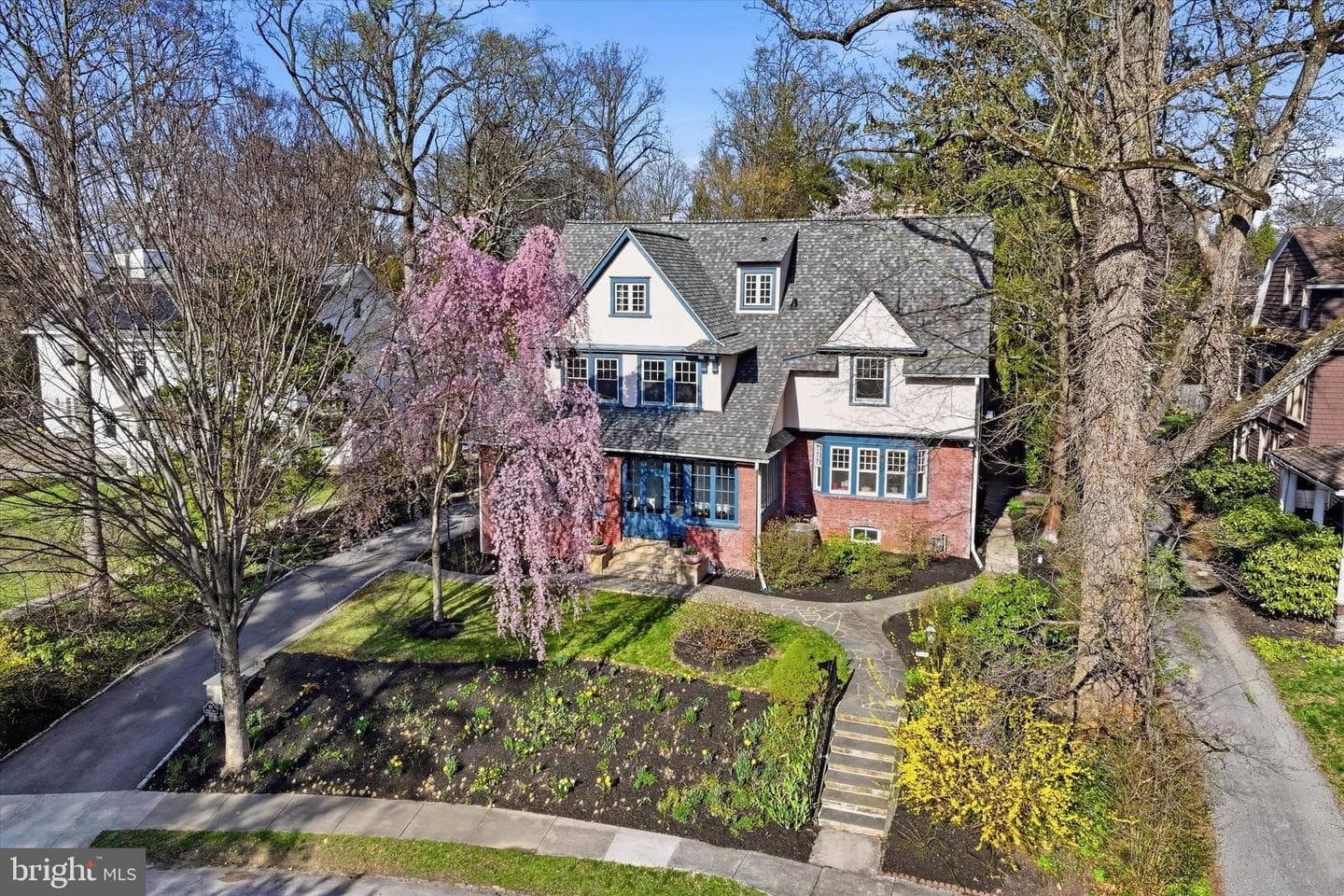 313 Berkeley Rd photo 36