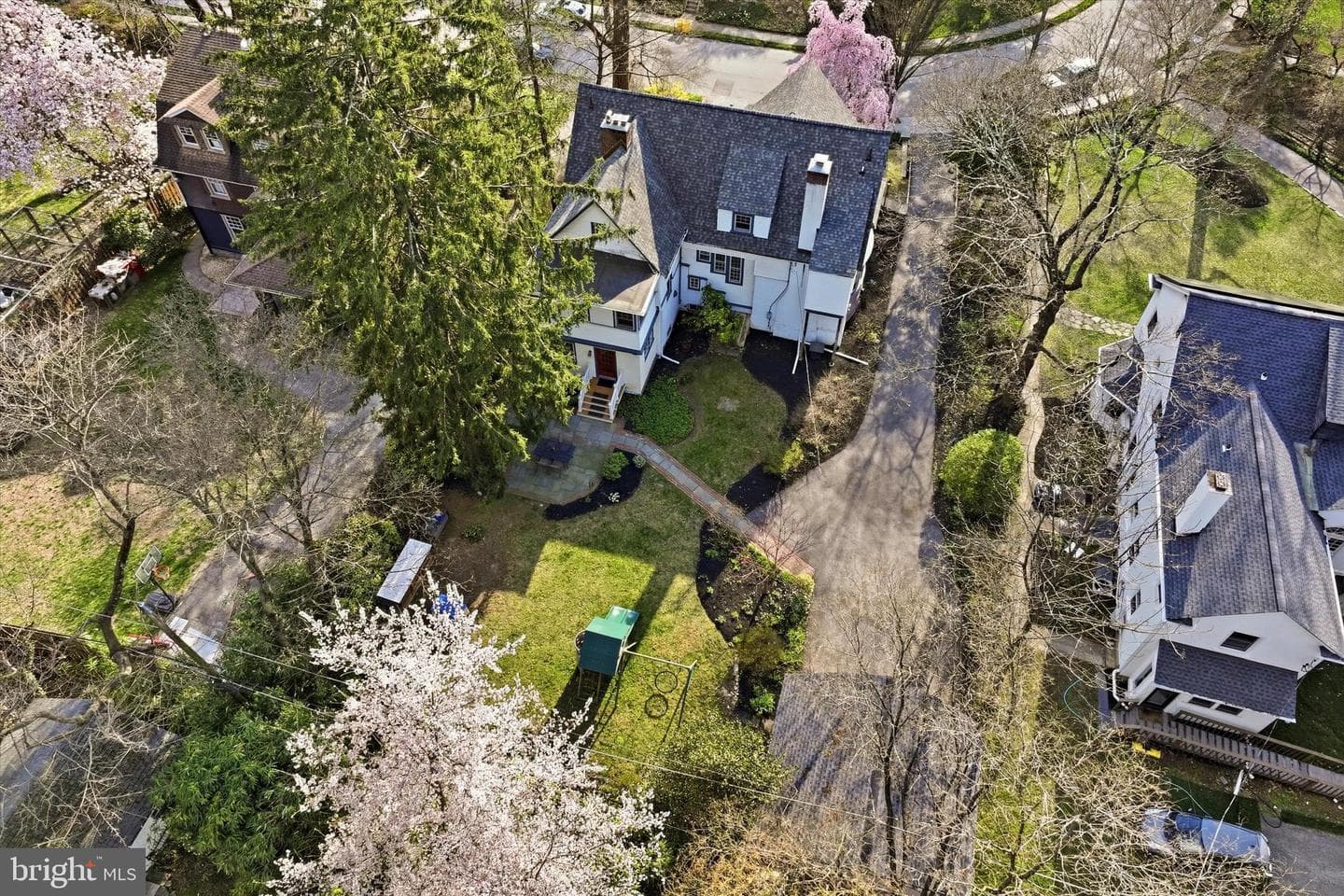 313 Berkeley Rd photo 42