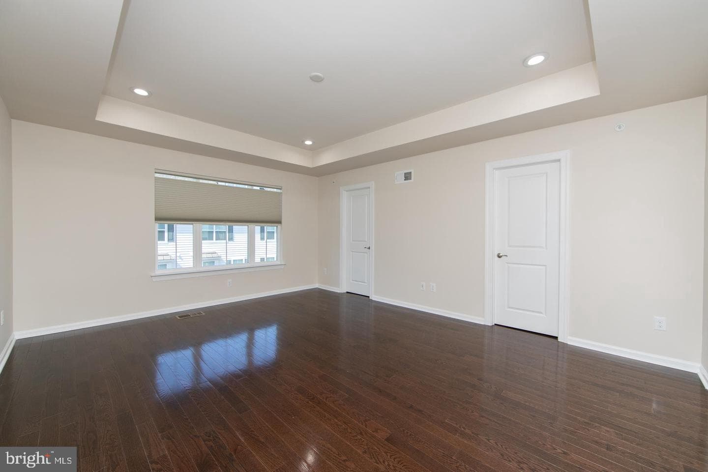 53 S Merion Avenue photo 9