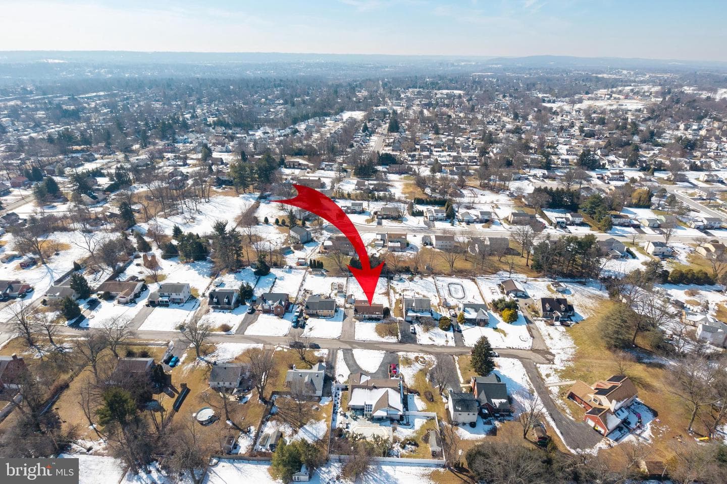 1820 W James Street photo 11