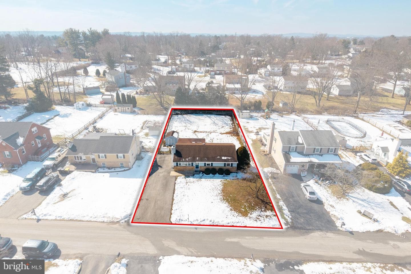 1820 W James Street photo 15