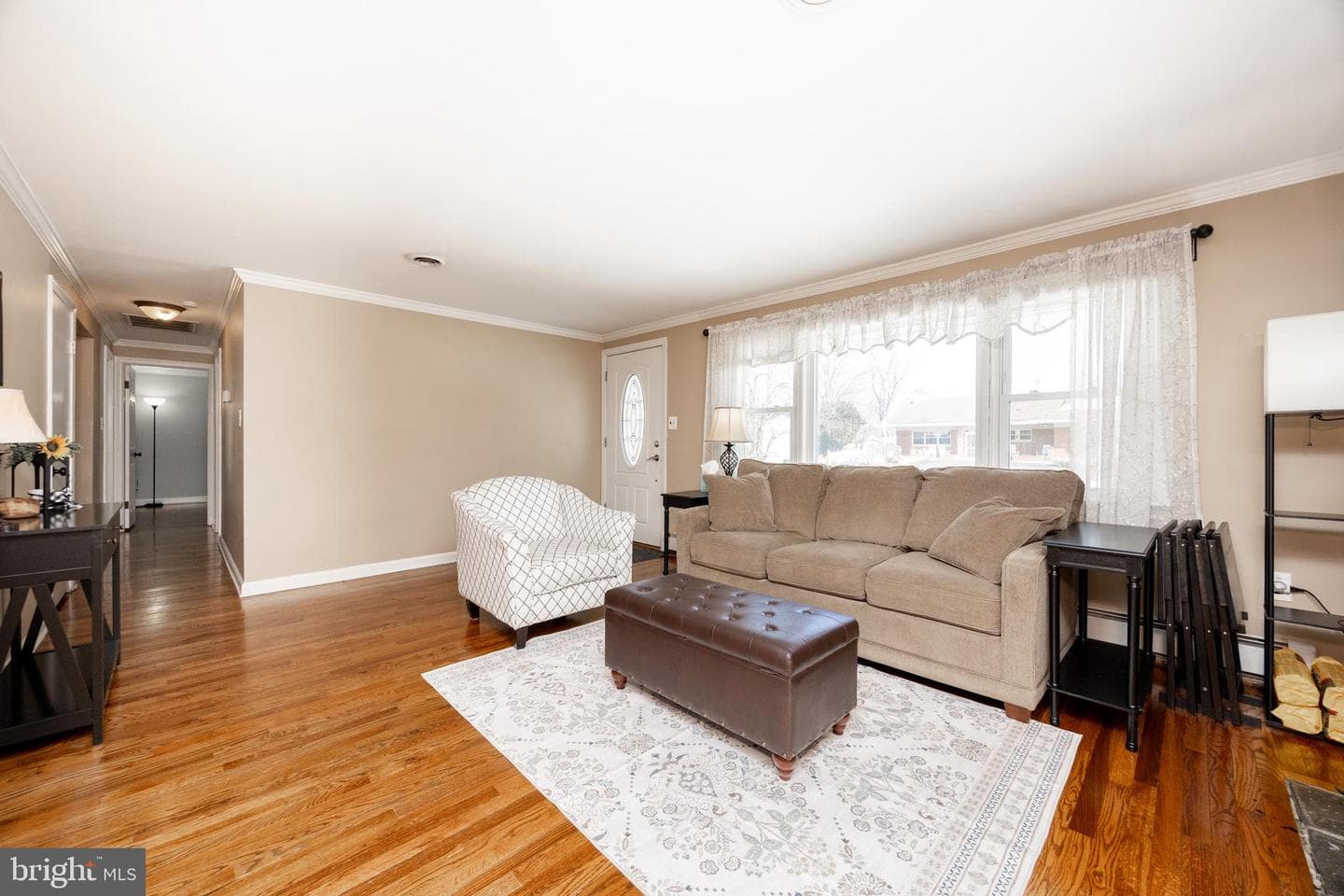 1820 W James Street photo 21